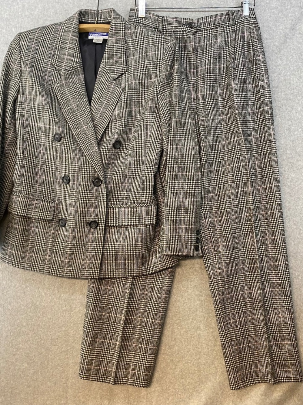 Vintage Pendleton Size 4 Jacket & 8 Pants Women's Pant Suit • Glen Check Plaid